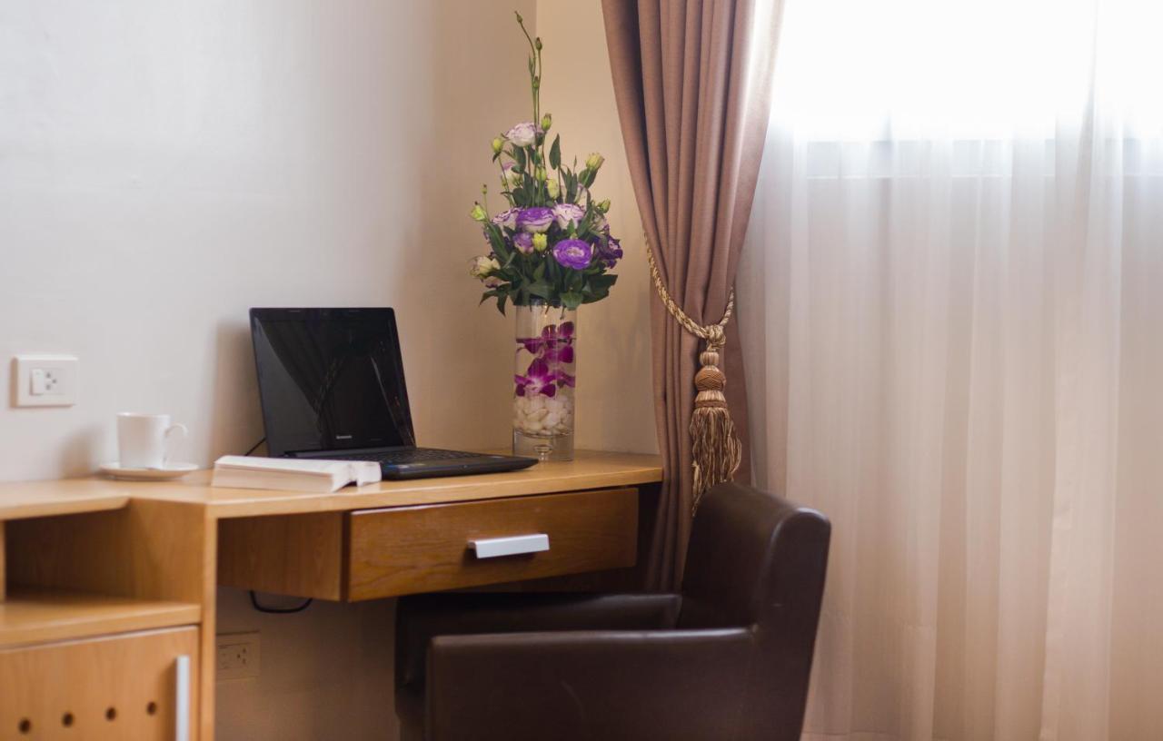 Eliana Ruby Hotel & Travel Ханой Екстер'єр фото