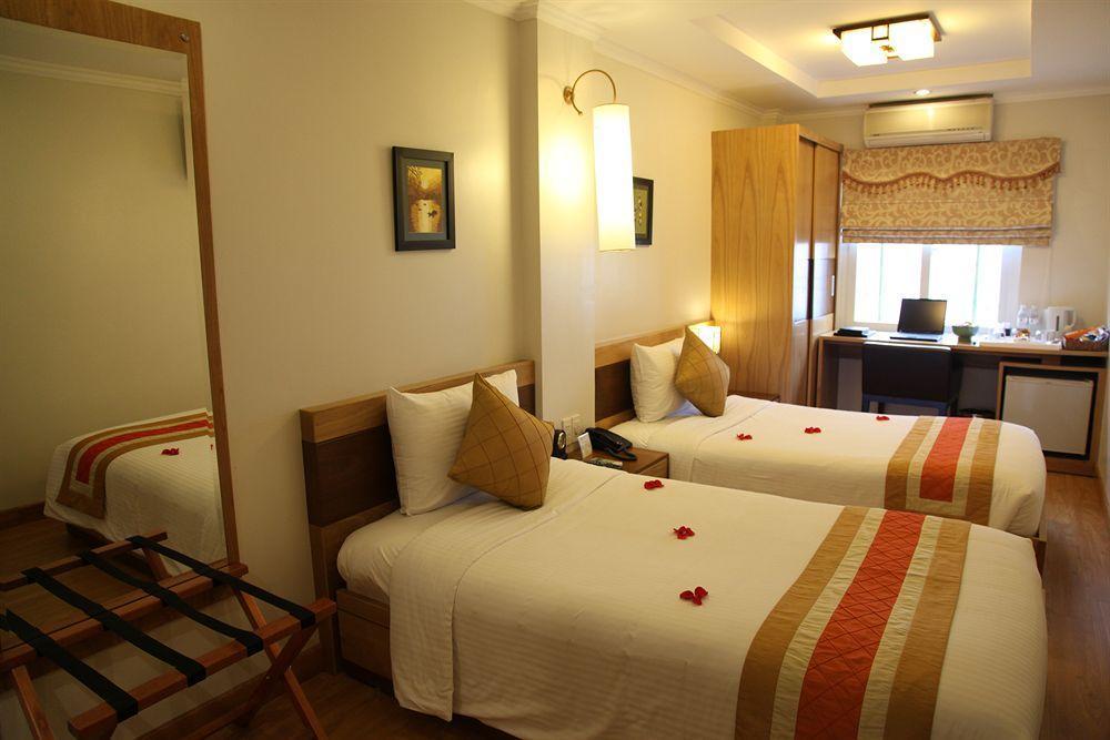 Eliana Ruby Hotel & Travel Ханой Екстер'єр фото